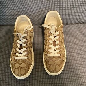Gently worn Coach tennis shoes